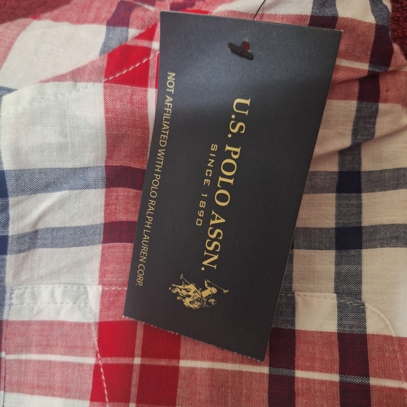 NWT U.S POLO ASSN Mens Red White Blue Plaid Button Up Short Sleeve Shirt Sz Med - Picture 9 of 9